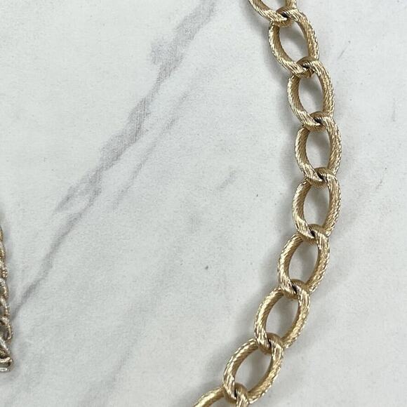 Gold Tone Chain Belt Textured Tassel Charm Boho Small (S) ✨ - Picture 6 of 10